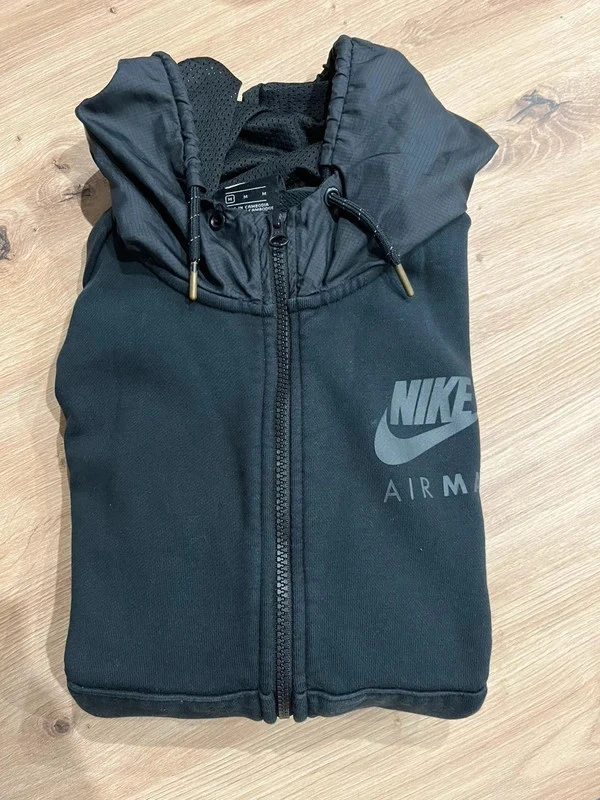 Casaco Nike Air Max preto – como novo – photo 2